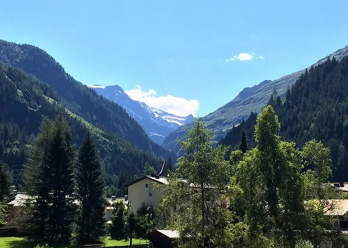 Alpenappartements 아파트 *